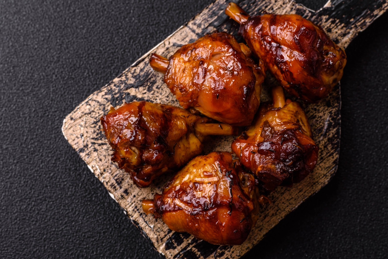 Sobada barbekü souslu toyuq budu resepti